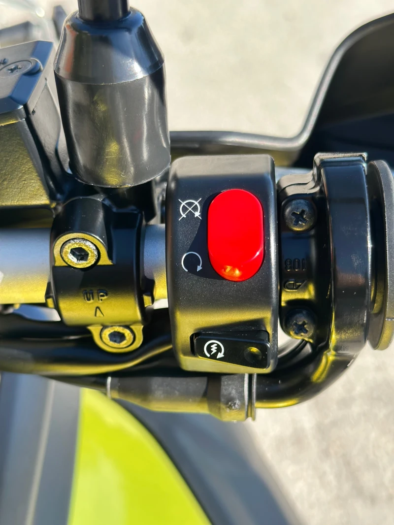 Triumph Tiger 800, снимка 11 - Мотоциклети и мототехника - 51821833