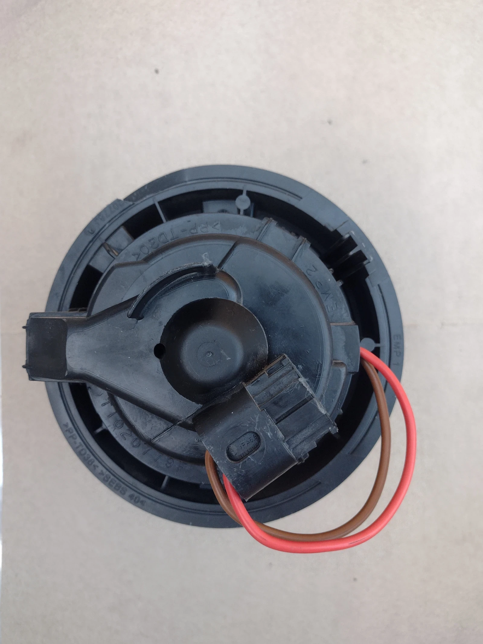 N109038B    DACIA LOGAN II, SANDERO II,  DUSTER  N109038B Valeo | Mobile.bg   2