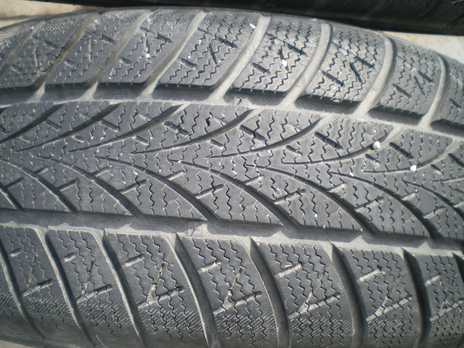 ���� 165/60R15 | Mobile.bg � ����������� 2
