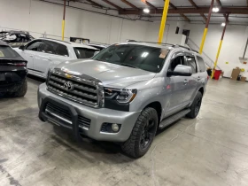 Toyota Sequoia 5.7i 8 места ТV, снимка 1