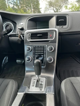 Volvo V60, снимка 12