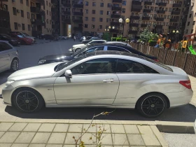 Mercedes-Benz E 220, снимка 4