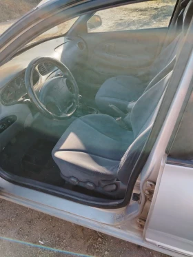 Hyundai Lantra, снимка 8
