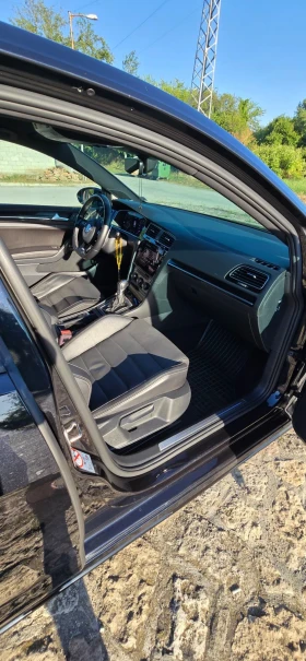 VW Golf vw Golf 7.5R 2017 година , снимка 10