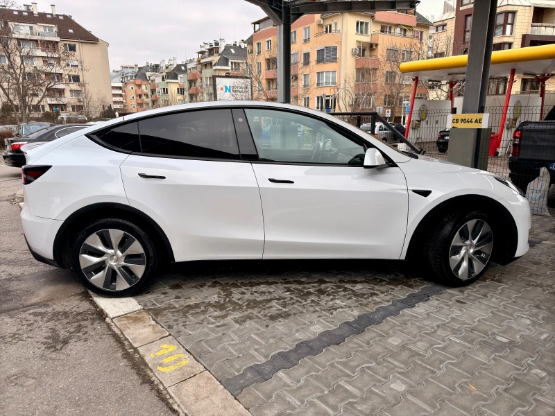 Tesla Model Y, снимка 3 - Автомобили и джипове - 48446682