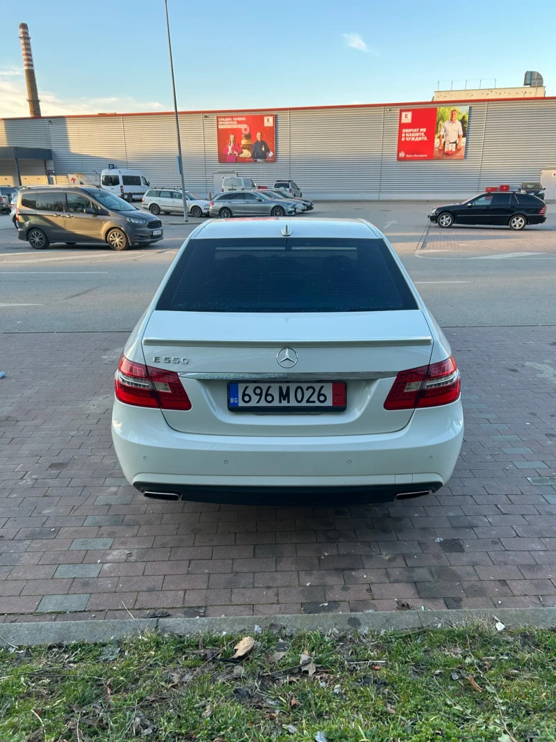 Mercedes-Benz E 500 E 550, снимка 6 - Автомобили и джипове - 49426613