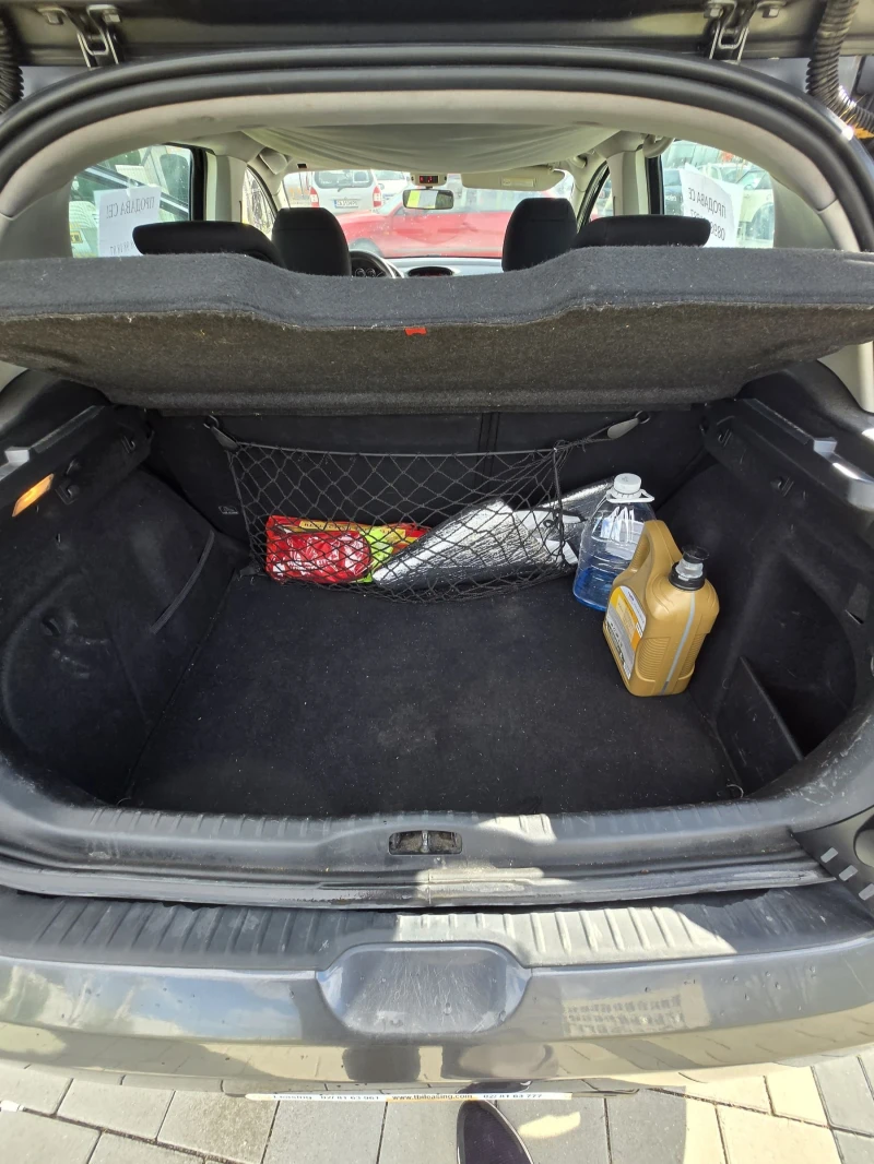 Peugeot 308 1, 6 HDI, снимка 12 - Автомобили и джипове - 52260575