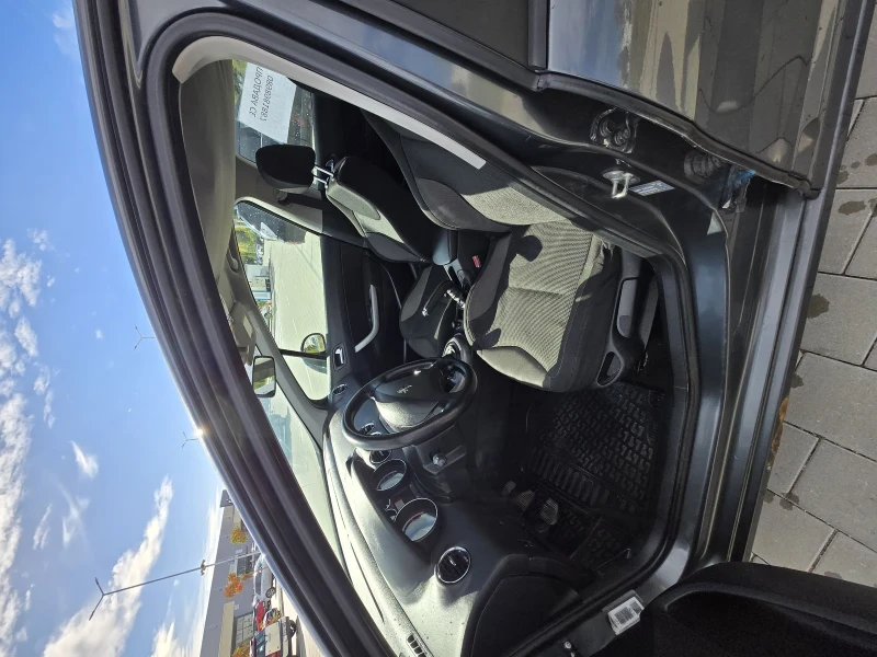 Peugeot 308 1, 6 HDI, снимка 6 - Автомобили и джипове - 52260575