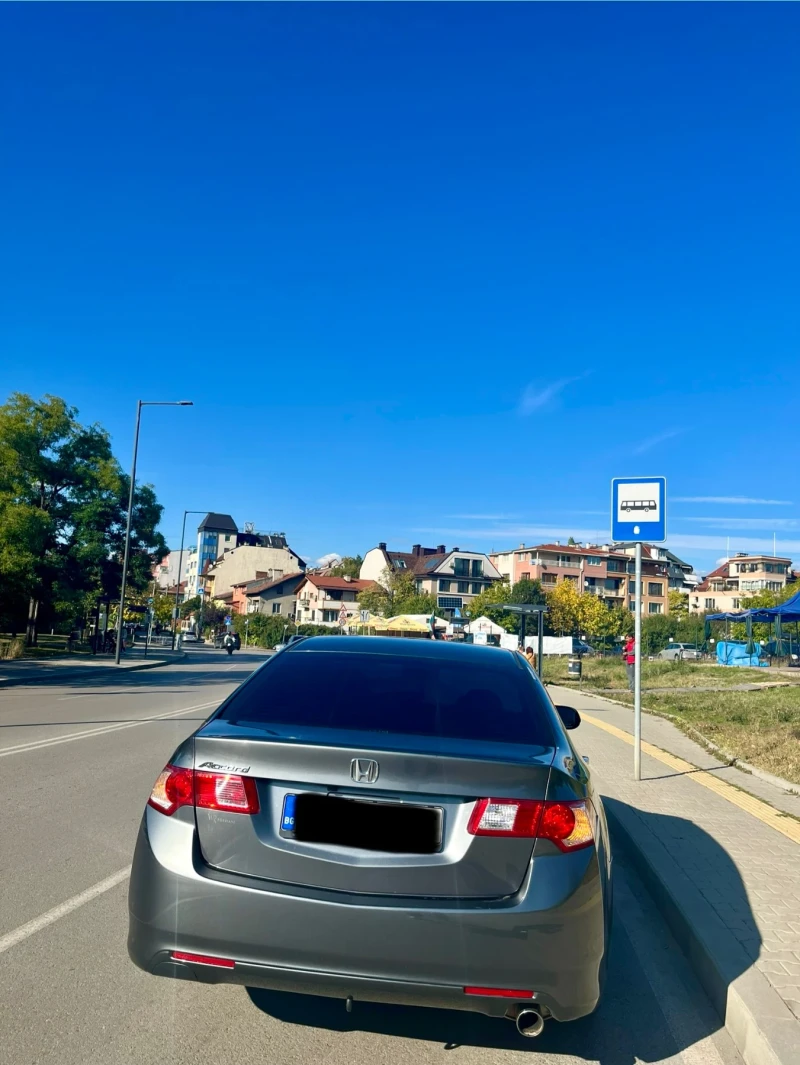 Honda Accord 8 ген. I-VTEC 156 к.с., снимка 6 - Автомобили и джипове - 52236393