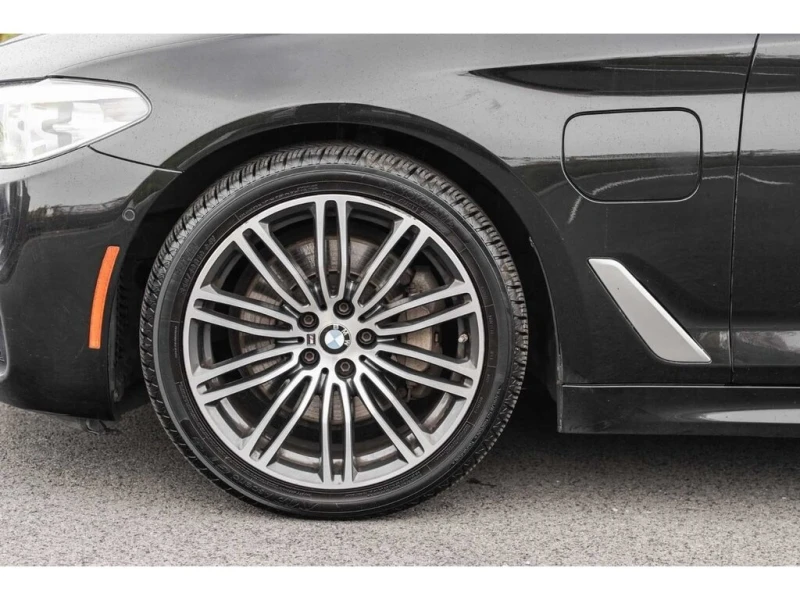 BMW 530E * 530E/ XDRIVE Clean vehicle Safety inspection com, снимка 8 - Автомобили и джипове - 52805127