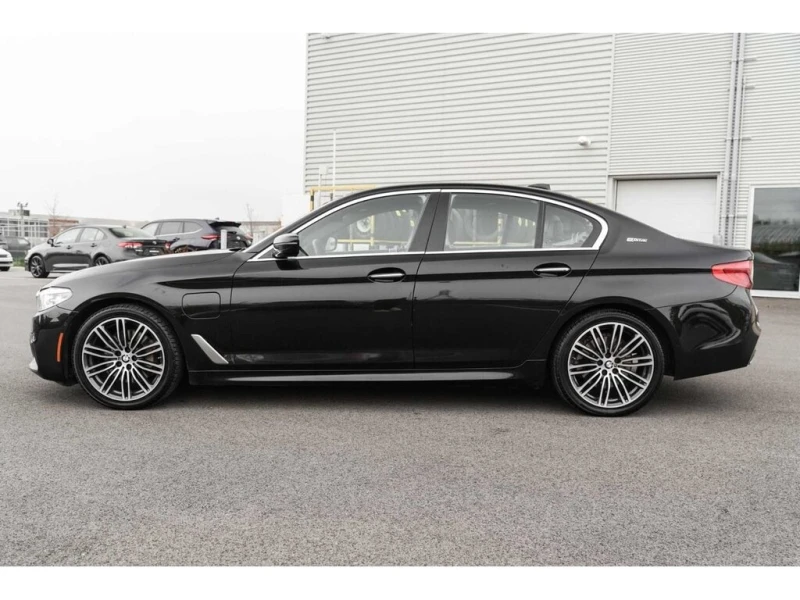 BMW 530E * 530E/ XDRIVE Clean vehicle Safety inspection com, снимка 3 - Автомобили и джипове - 52805127