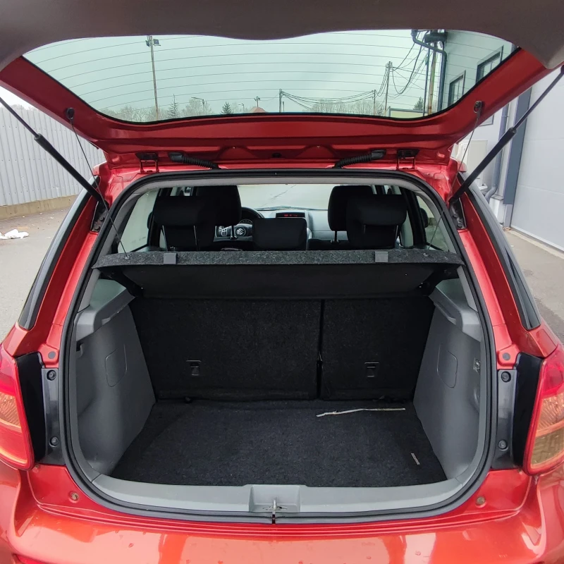 Suzuki SX4 1.6i* 4X4* KEYLESS* , снимка 16 - Автомобили и джипове - 53293514
