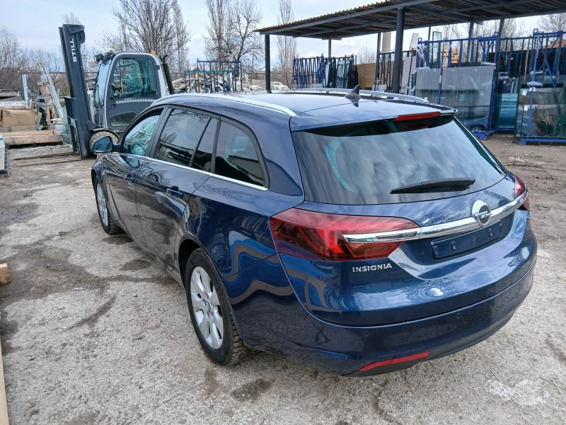 Opel Insignia 1.6 TURBO, снимка 2 - Автомобили и джипове - 53413668