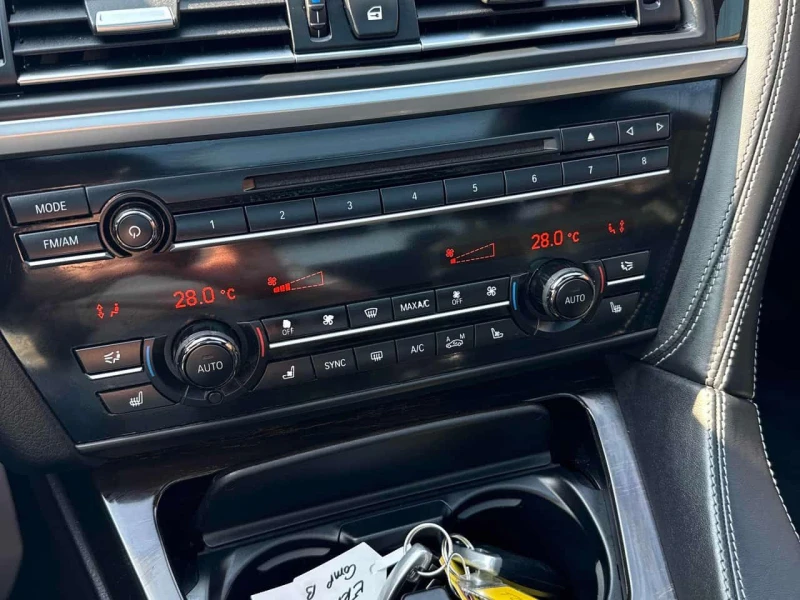 BMW 650 * 4dr Sdn xDrive AWD Gran Coupe * CARFAX * ЦЕНА ДО, снимка 11 - Автомобили и джипове - 53524092