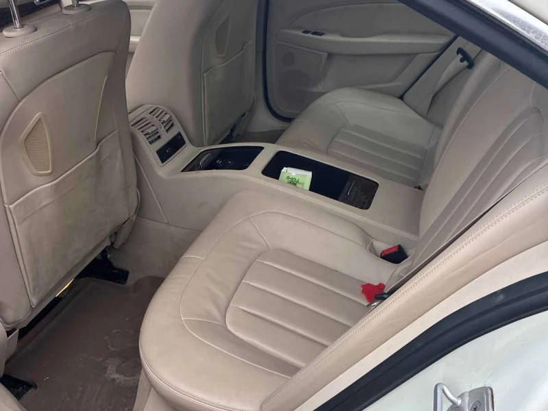 Mercedes-Benz CLS 550 CARFAX/ШИБИДАХ/360 КАМЕРИ, снимка 13 - Автомобили и джипове - 53573747