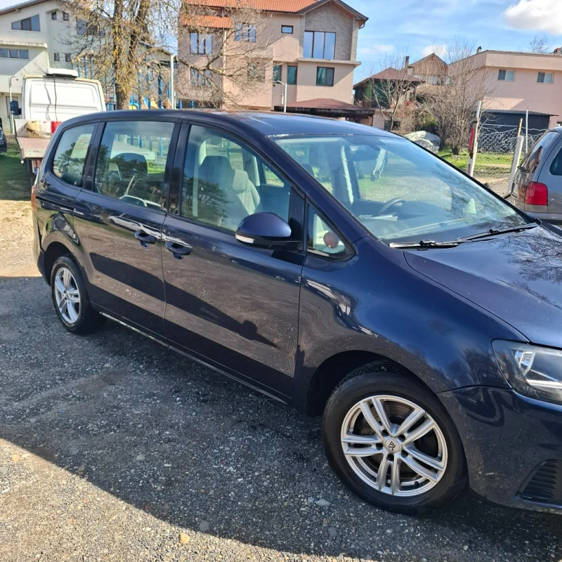 Seat Alhambra, снимка 3 - Автомобили и джипове - 53597337