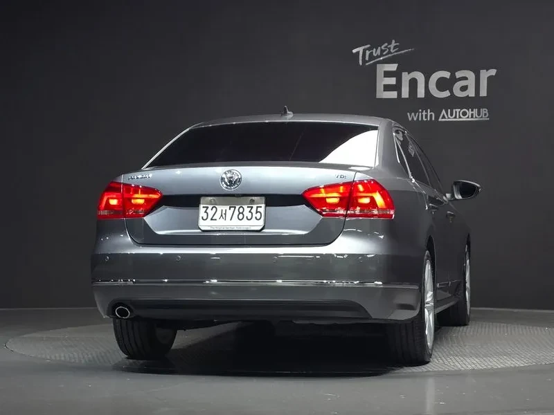VW Passat Passat 2.0 Tdi, снимка 4 - Автомобили и джипове - 55748676