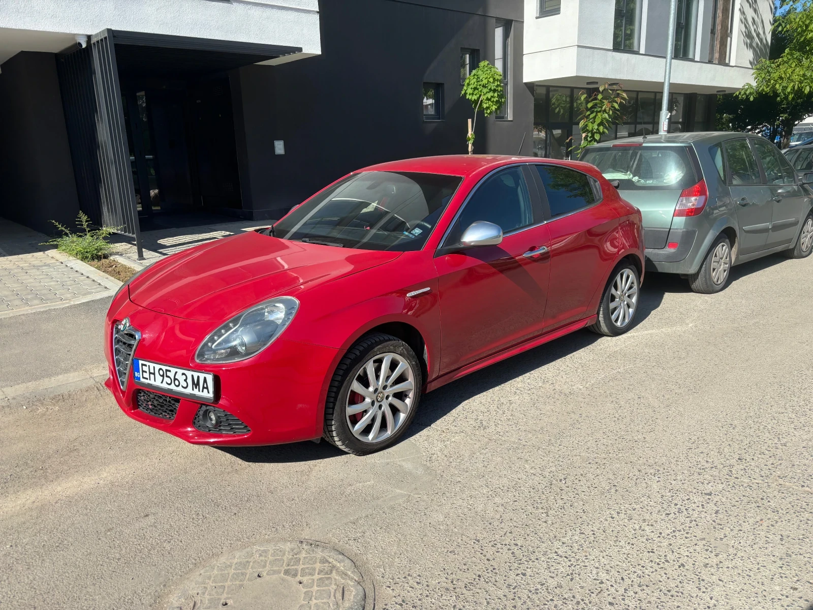 Alfa Romeo Giulietta 2.0 JTDm - изображение 2