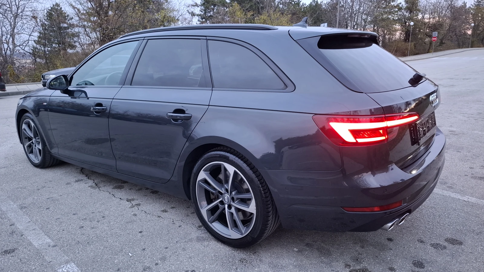 Audi A4 VIRTUAL 272ps. S-LINE - изображение 5