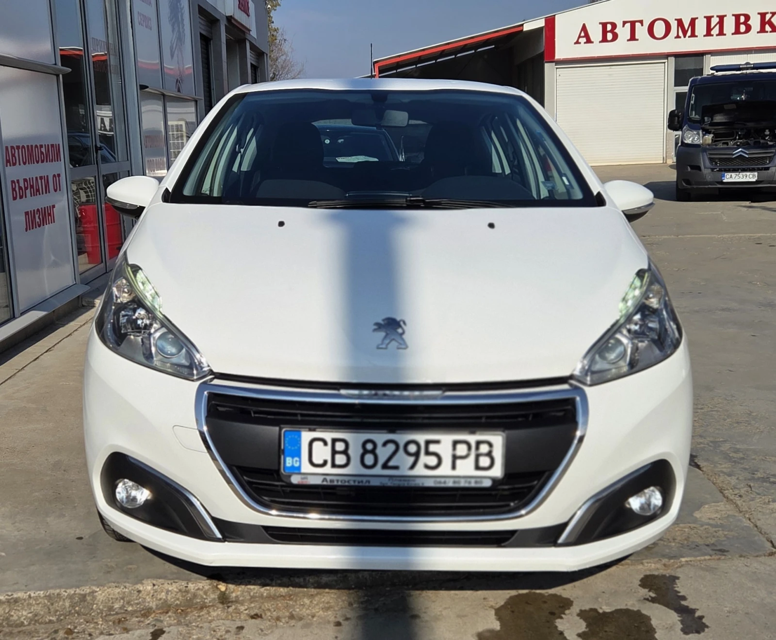 Peugeot 208 81657км. - изображение 2