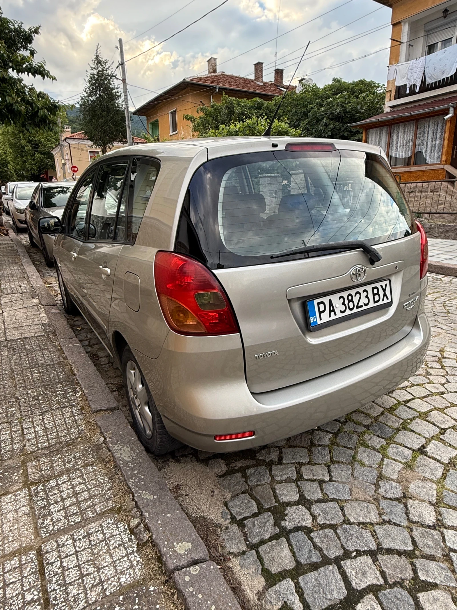 Toyota Corolla verso  - изображение 4