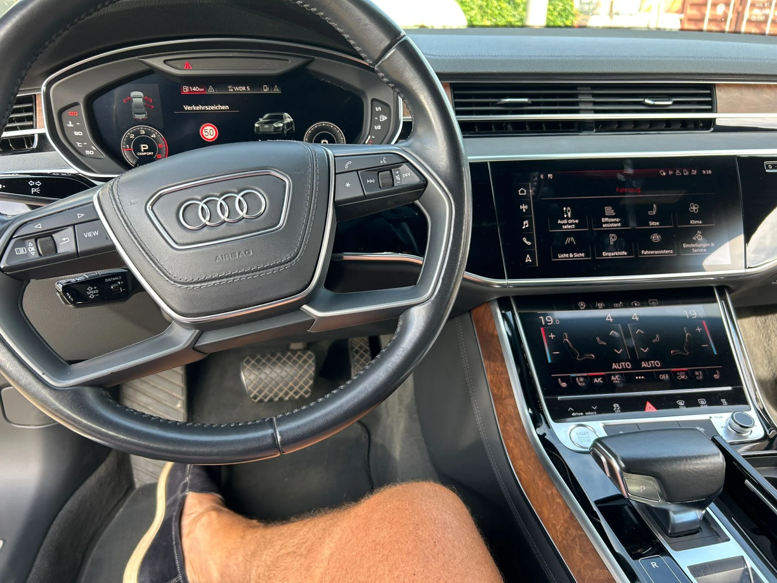 Audi A8  50TDI Quattro - изображение 8