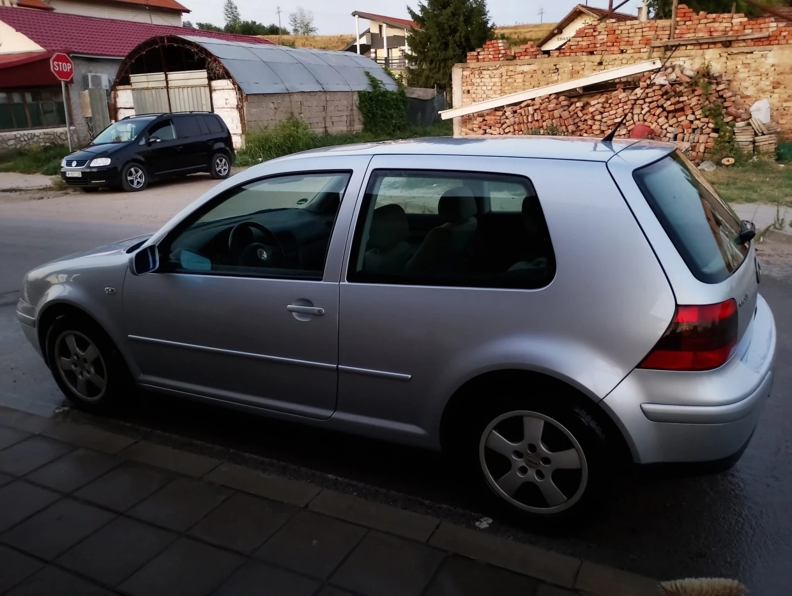 VW Golf 2.0 - изображение 3