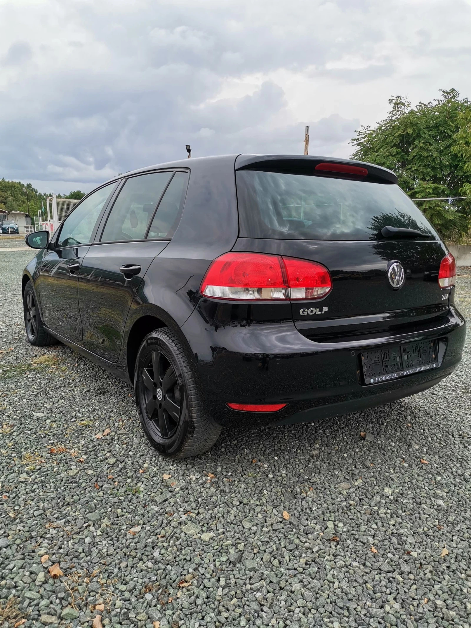 VW Golf 1.6TDI 90ks - изображение 8