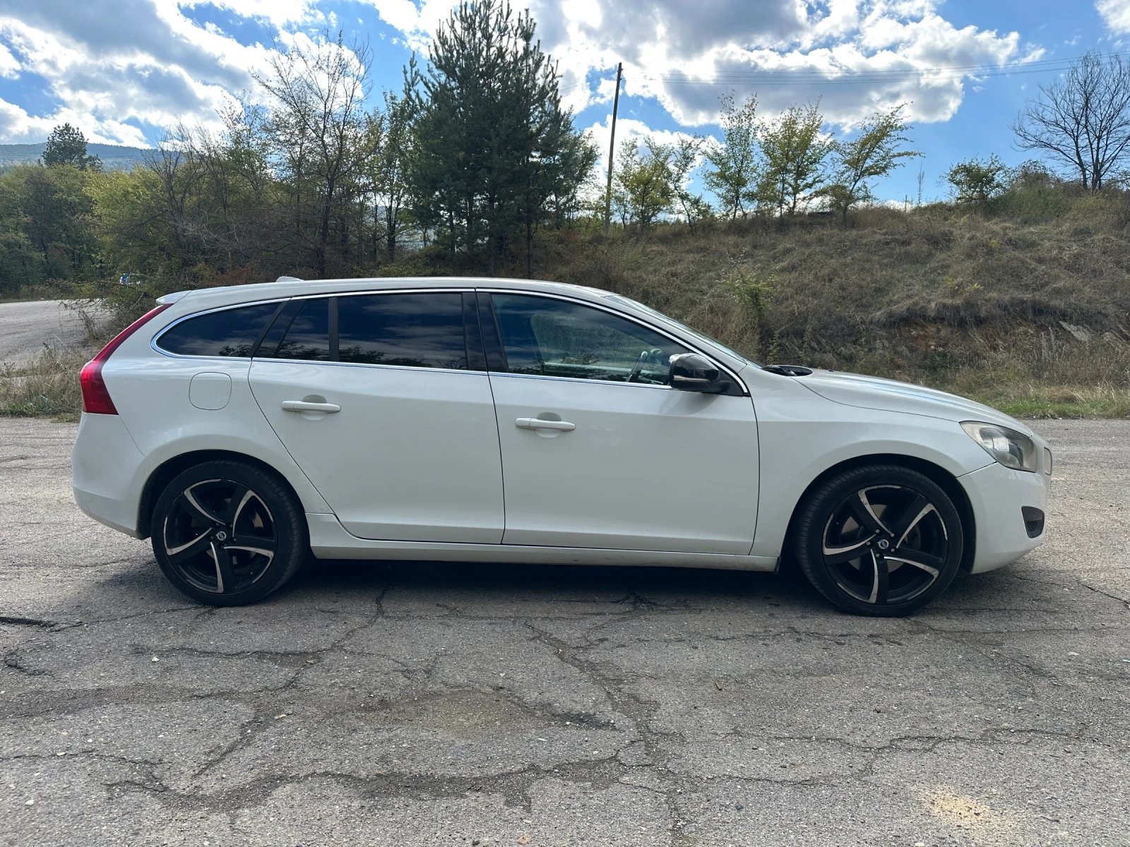 Volvo V60  - изображение 4