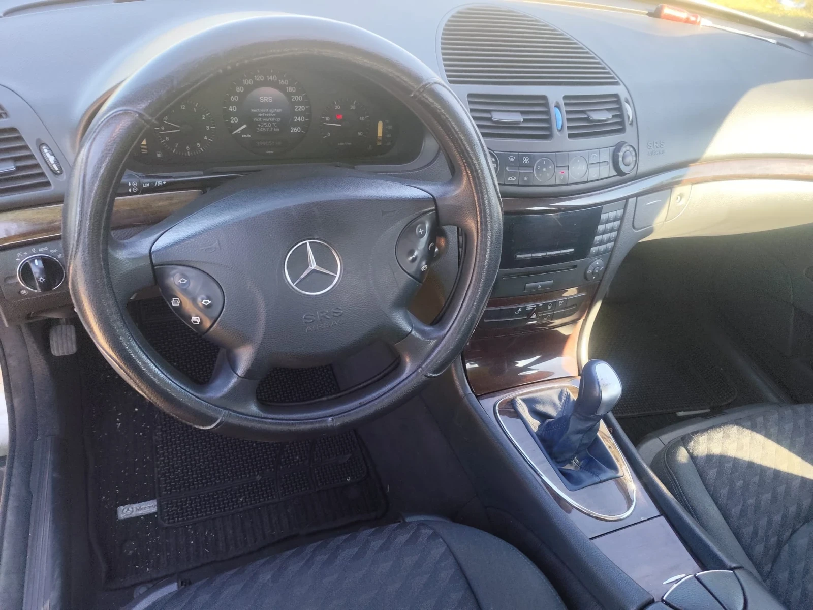 Mercedes-Benz E 220 2.2 CDI - изображение 6