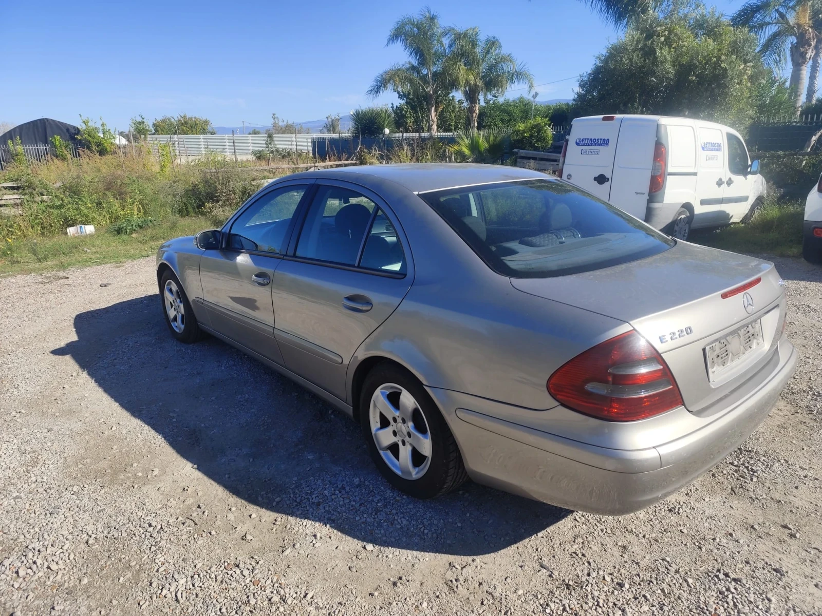 Mercedes-Benz E 220 2.2 CDI - изображение 3