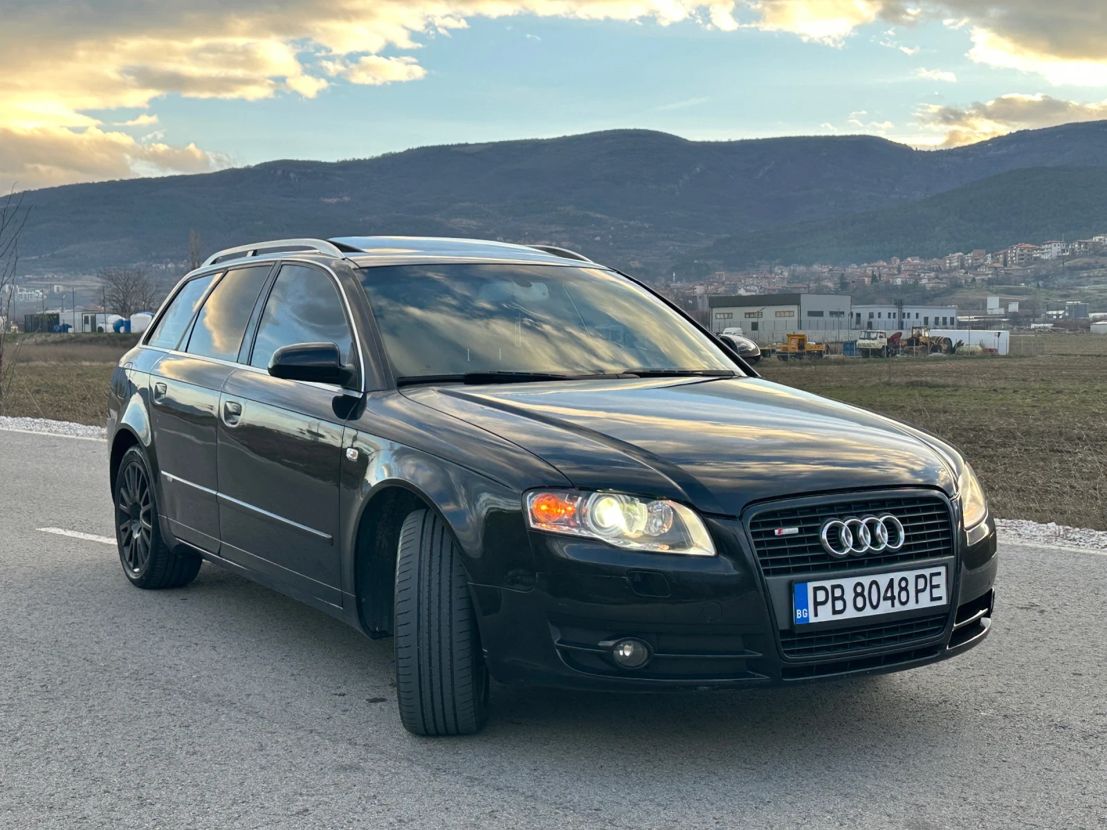 Audi A4 1.8T 163�.� | Mobile.bg � ����������� 3