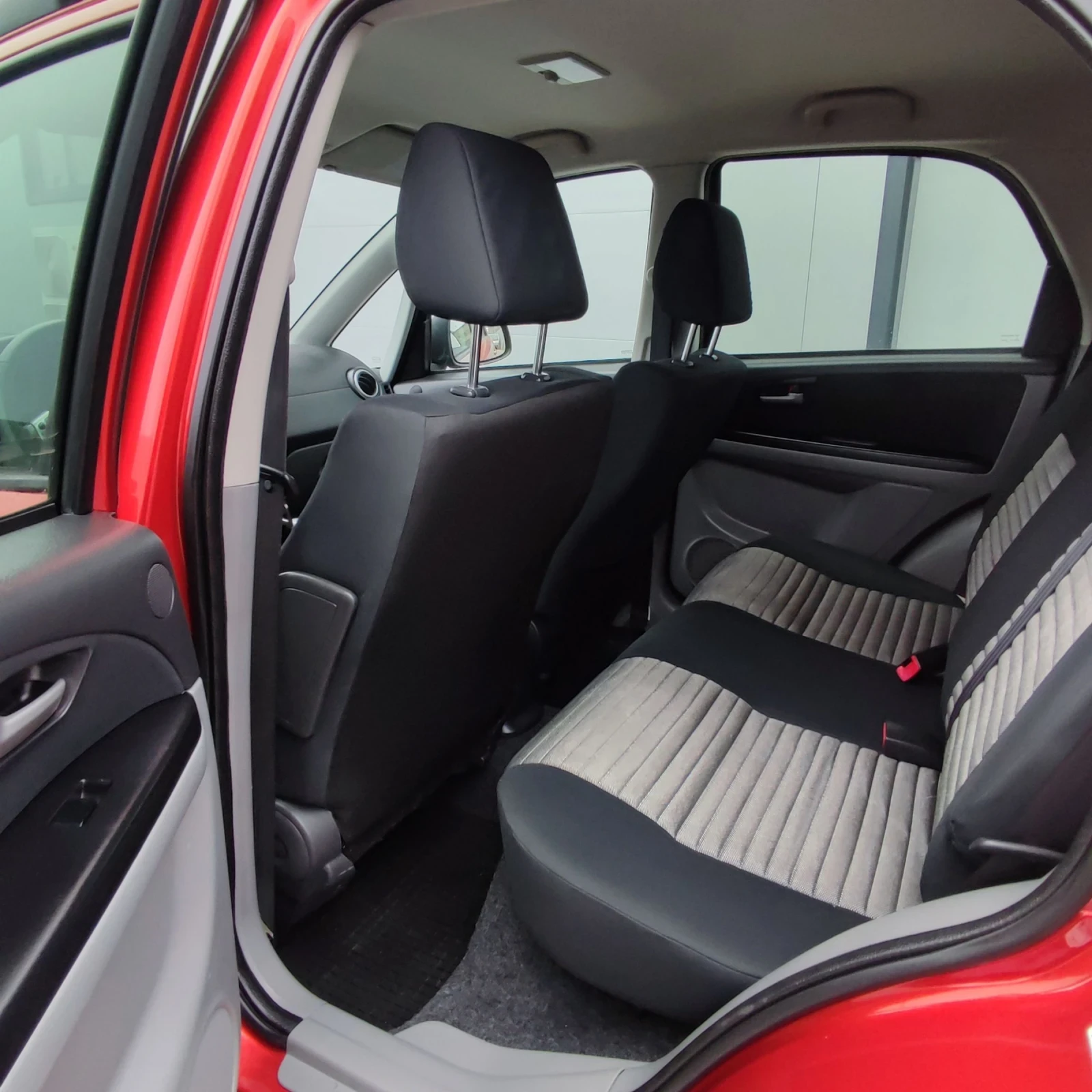 Suzuki SX4 1.6i* 4X4* KEYLESS*  | Mobile.bg � ����������� 15