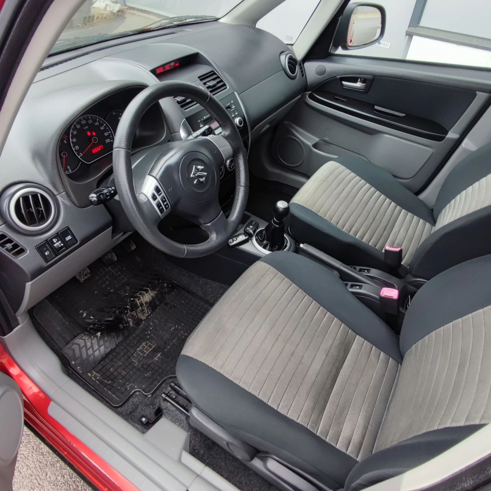 Suzuki SX4 1.6i* 4X4* KEYLESS*  - изображение 9