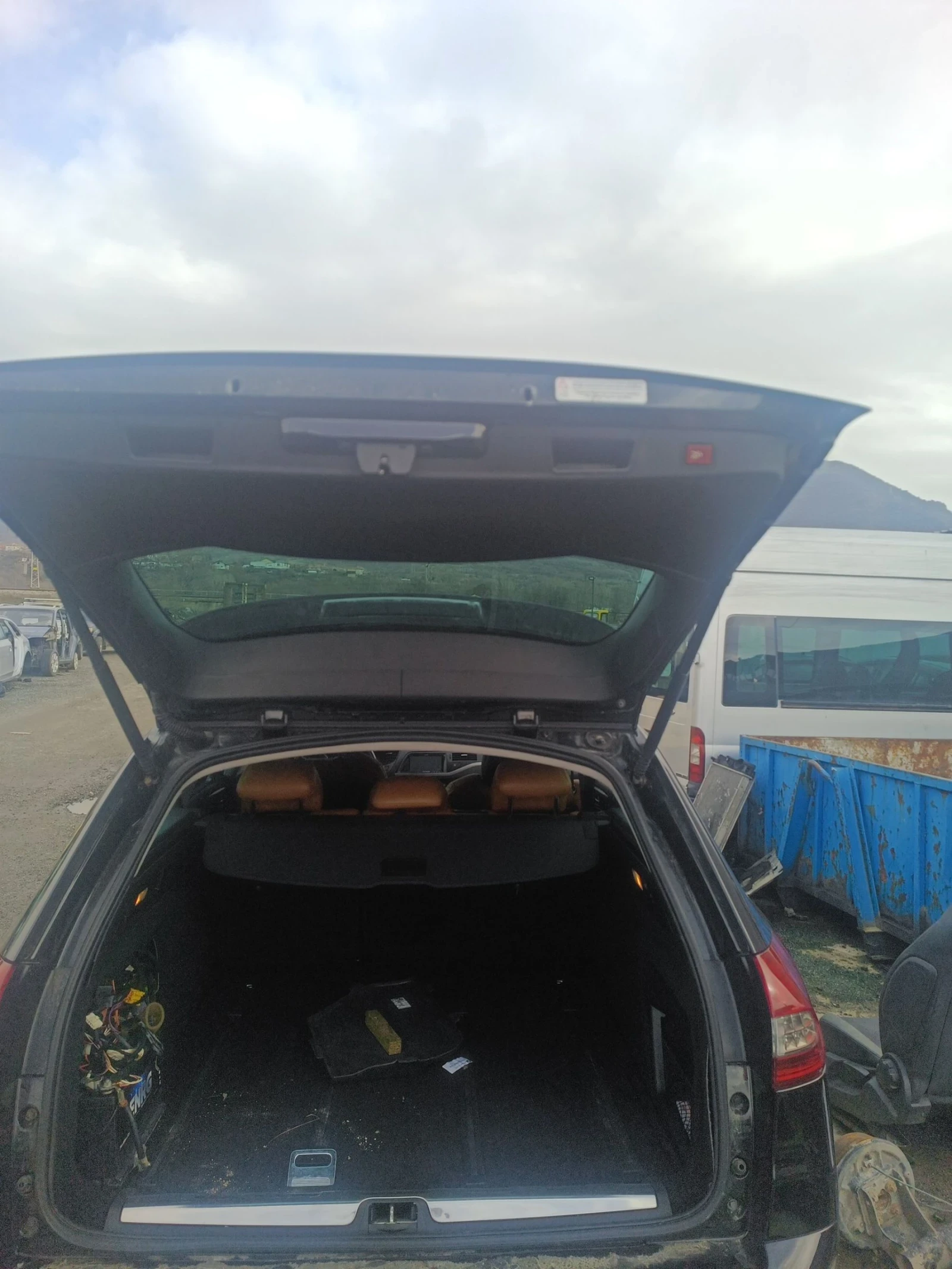 Citroen C5 3.0 HDI  - изображение 5