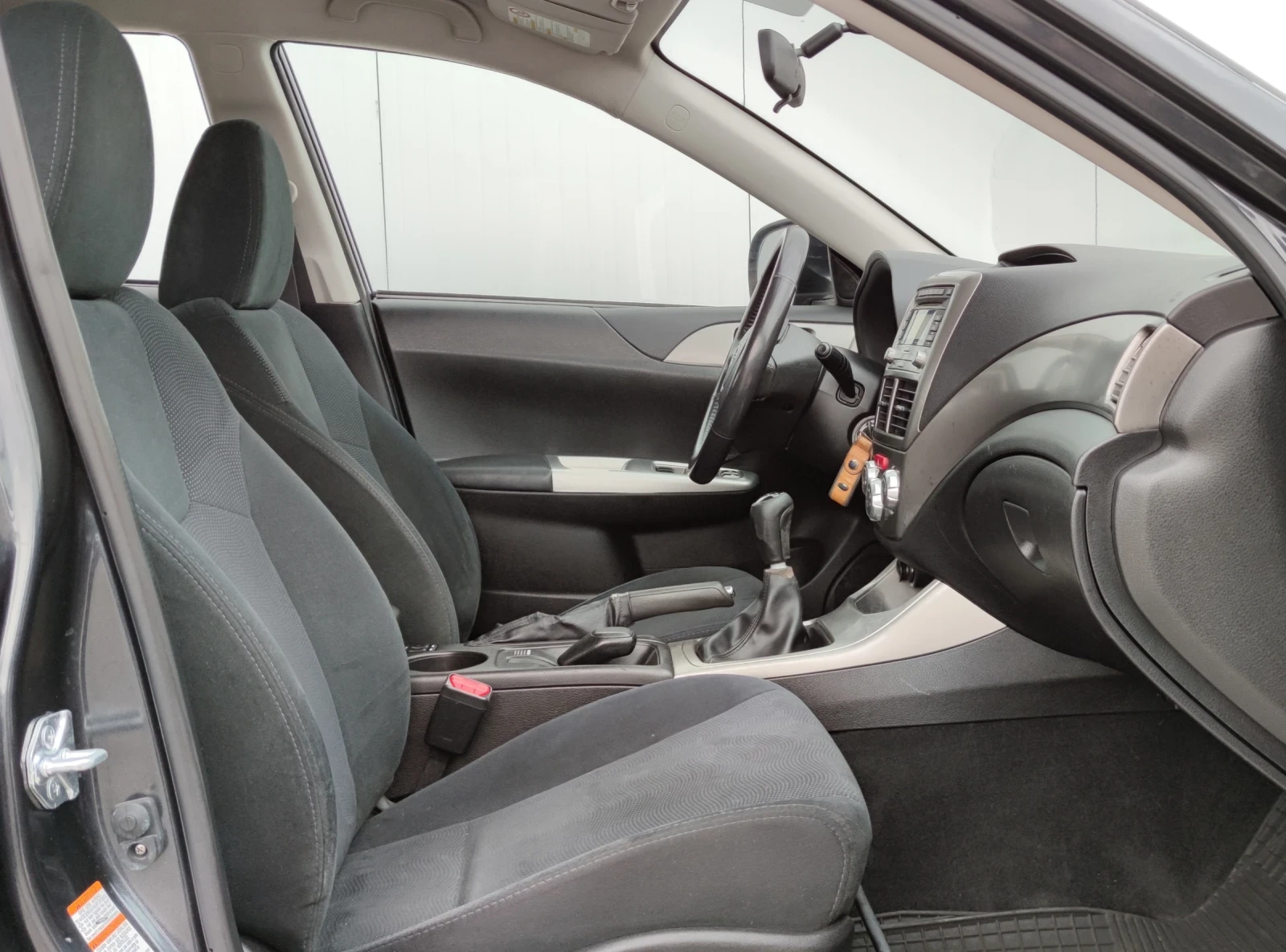 Subaru Impreza 1.5i* 107�.�* 4�4*  | Mobile.bg � ����������� 12