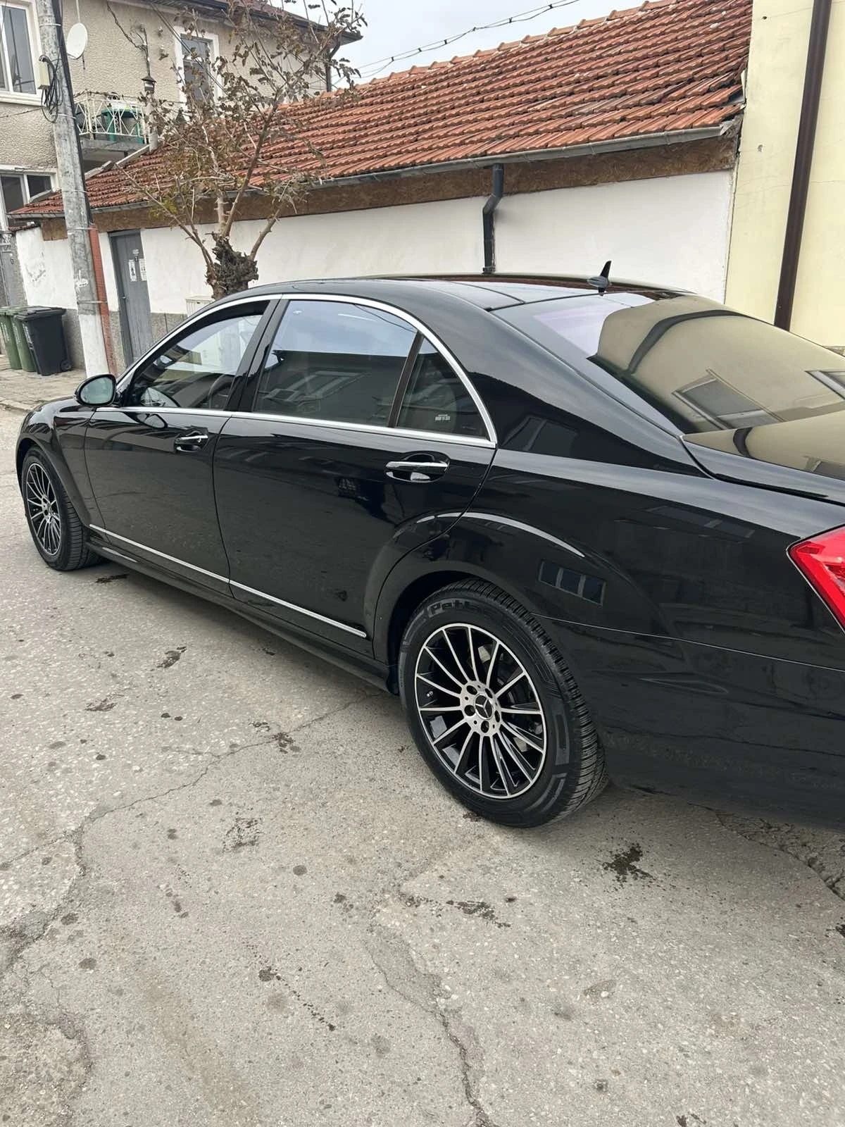 Mercedes-Benz S 550 Дълга база, снимка 3 - Автомобили и джипове - 53754529