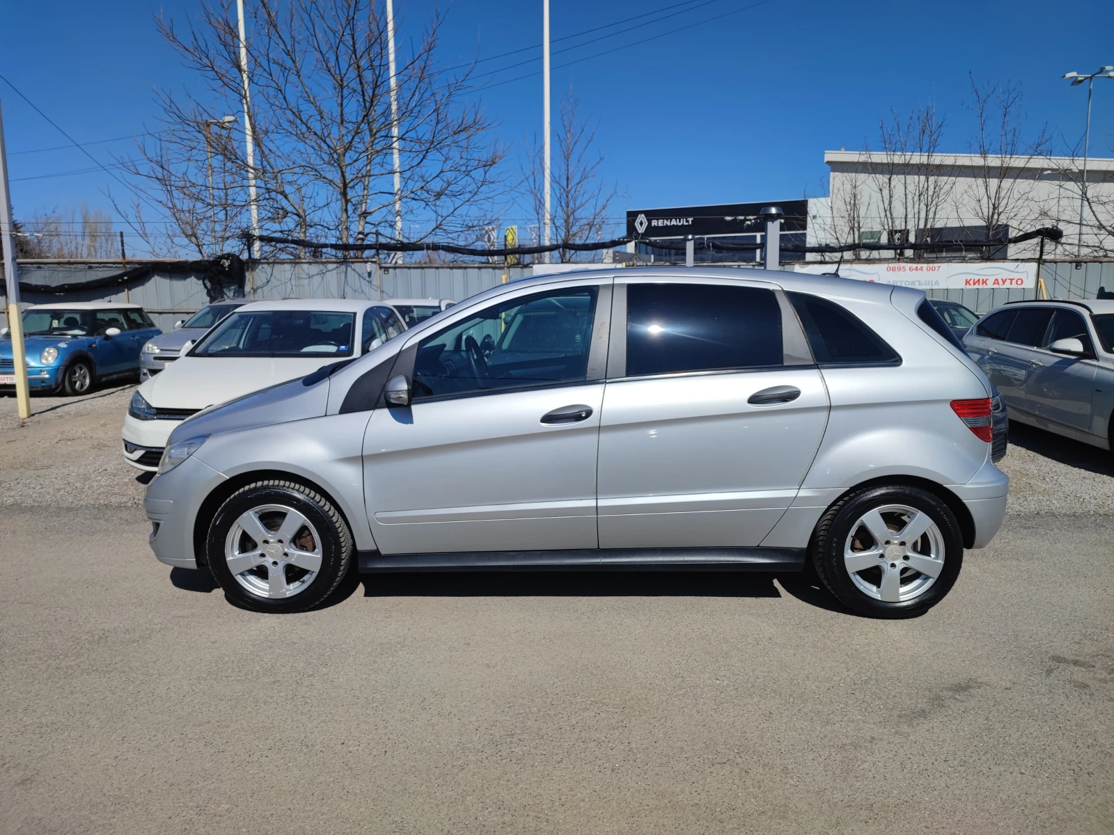 Mercedes-Benz B 180 2.0D-109ks-АВТОМАТ-ПОДГРЕВ-ПАРКТРОНИК, снимка 4 - Автомобили и джипове - 53825562