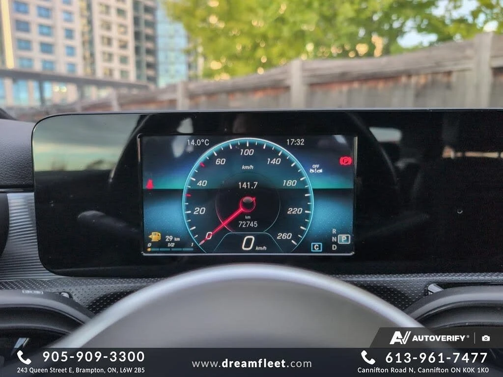 Mercedes-Benz A 220 Sedan 4MATIC AWD* АвтоКредит* (Цена до БГ) , снимка 11 - Автомобили и джипове - 54079348