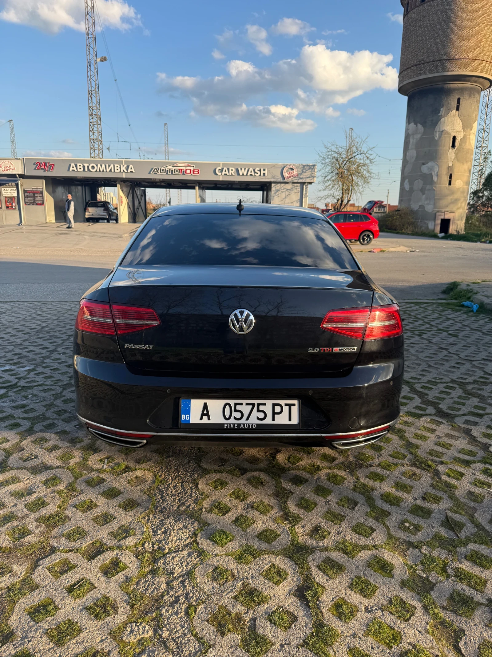 VW Passat BiTDI / 4x4 / DIGITAL /7 DSG / FUL LED, снимка 3 - Автомобили и джипове - 54305578