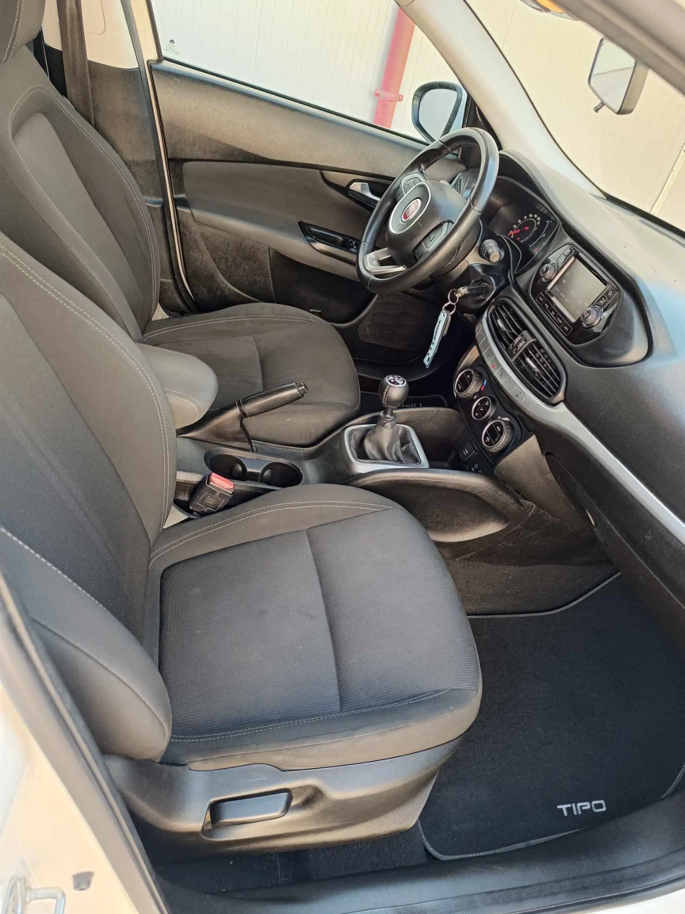 Fiat Tipo 1.4T, снимка 4 - Автомобили и джипове - 54396265