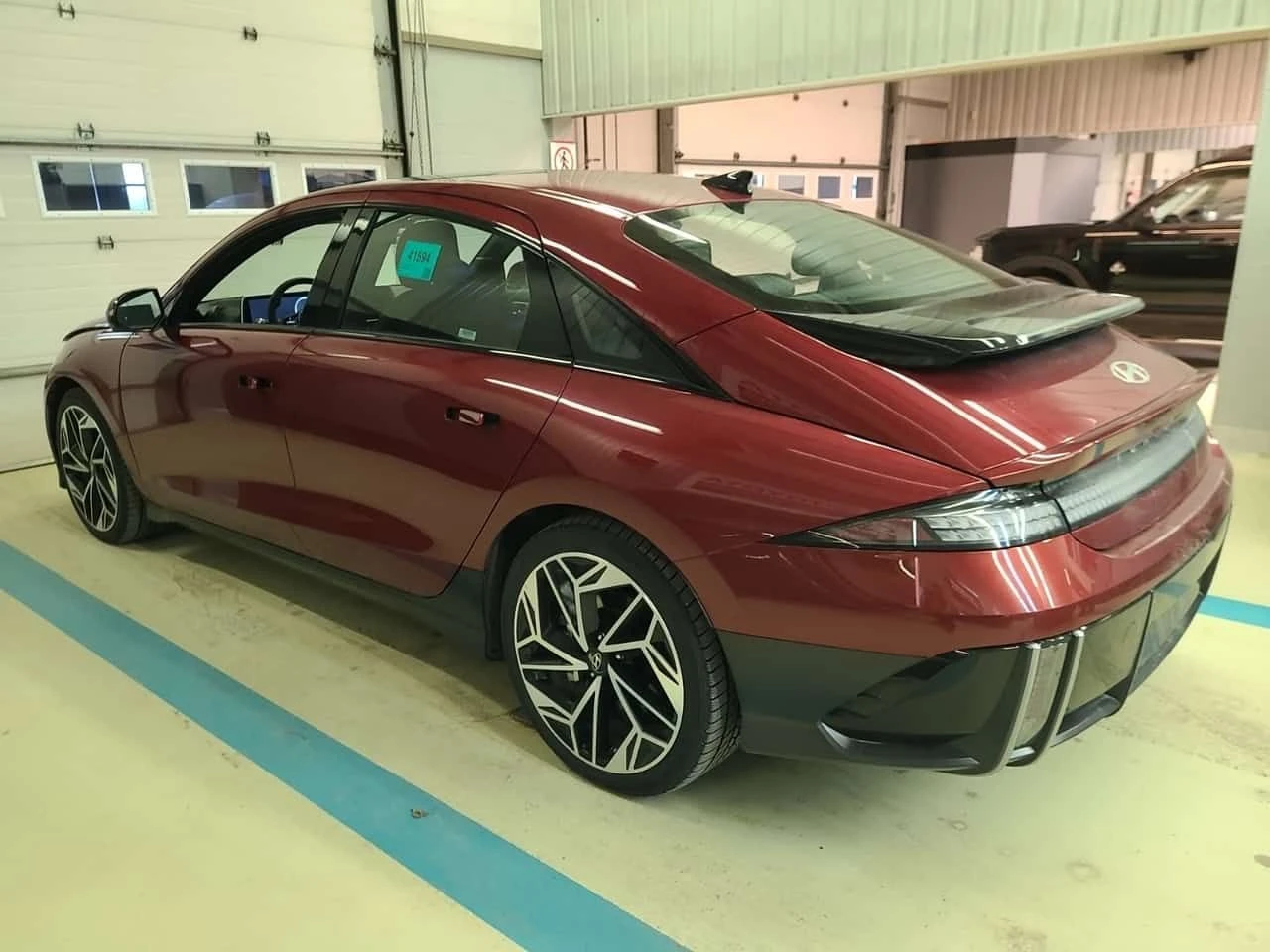 Hyundai Ioniq 6 Preferred  CARFAX, снимка 4 - Автомобили и джипове - 54409570