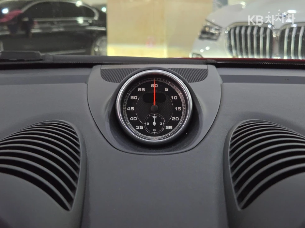 Porsche Cayman GTS 25 , снимка 16 - Автомобили и джипове - 55261649
