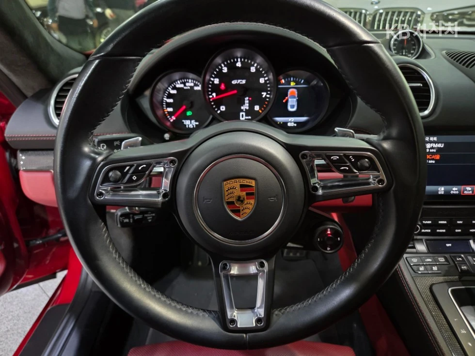 Porsche Cayman GTS 25 , снимка 9 - Автомобили и джипове - 55261649