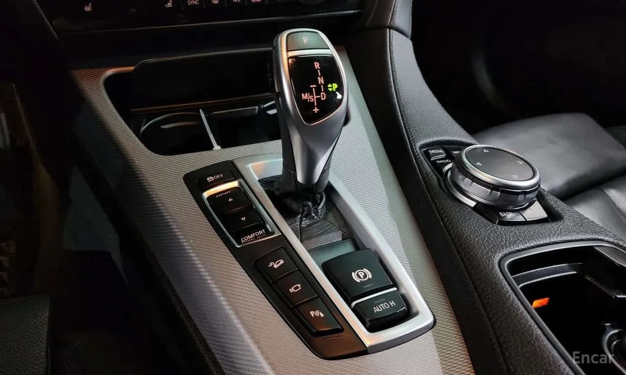 BMW 640 d xDrive M Sport Gran Coupe * ФИНАНСИРАНЕ, снимка 9 - Автомобили и джипове - 56165631