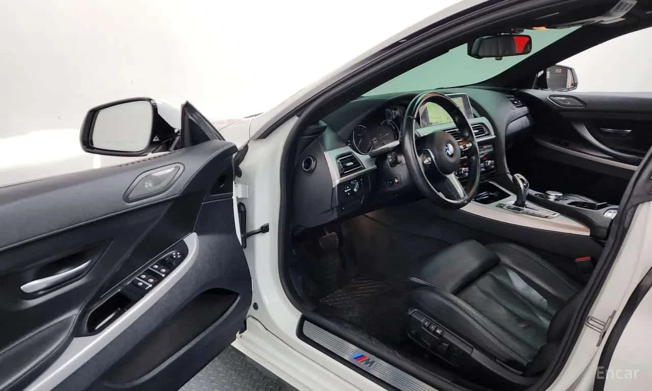 BMW 640 d xDrive M Sport Gran Coupe * ФИНАНСИРАНЕ, снимка 10 - Автомобили и джипове - 56165631
