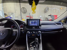 Toyota Rav4 2021 XLE* DISTRONIK* LANE ASSIST* KEYLESS* ПОДГРЕВ - 51000 лв. - 13237346 8