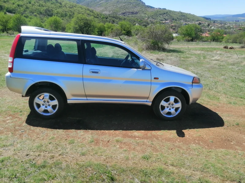 Honda Hr-v 1.6 4х4, снимка 4 - Автомобили и джипове - 47416348