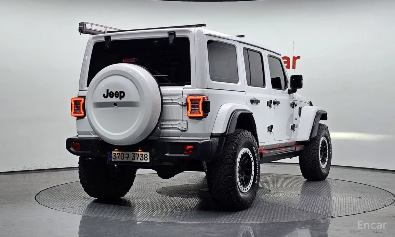 Jeep Wrangler, снимка 2 - Автомобили и джипове - 52819472