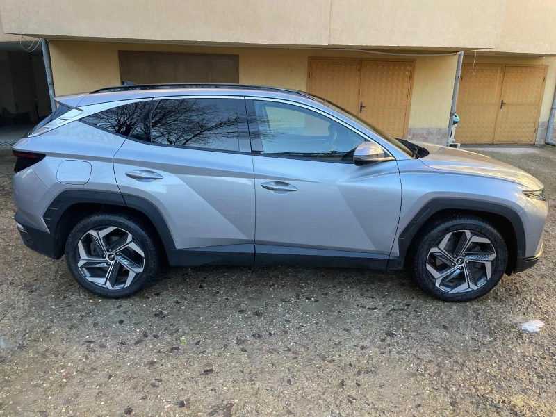 Hyundai Tucson PHEV/ 4WD/ ГАРАНЦИЯ, снимка 7 - Автомобили и джипове - 52937991